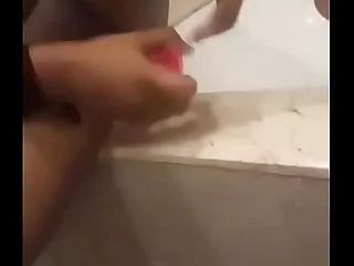 indian girl in bathroom masturbate solo